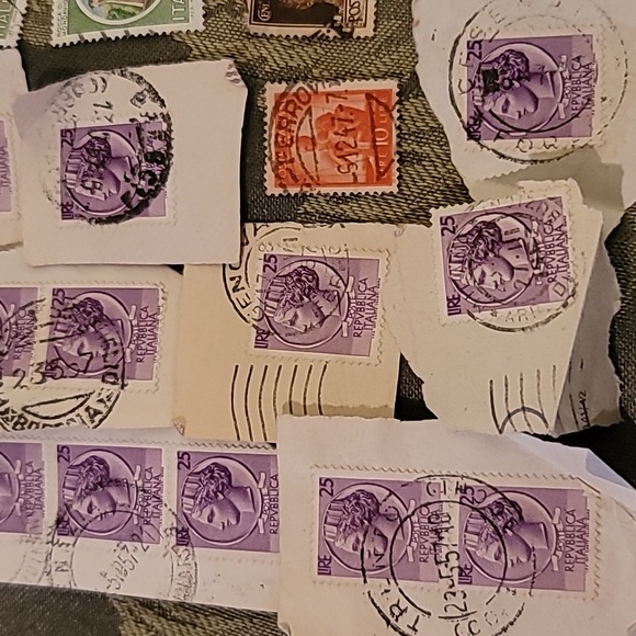 Lot of Italian Stamps, Used, Vintage - Picture 3 of 8